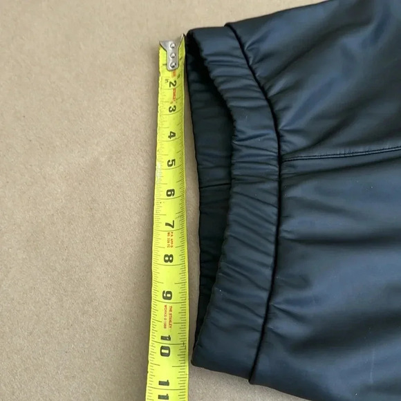 Jiangting- Chinese made Matte Black XS Leggings - Picture 5 of 5